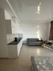 Квартира 31.3 м² - Шерифа Химшиашвили, Батуми, Грузия