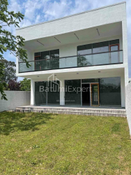 Частный дом 6-комн 270 м² - Григола Элиава, Батуми