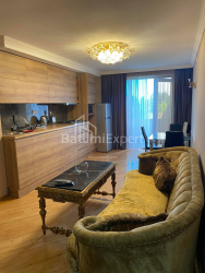 Квартира 2-комн 43 м² - Руставели, Батуми