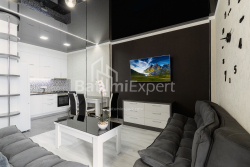 Квартира 2-комн 52.5 м² - Еквтиме Такаишвили, Батуми