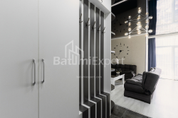 Квартира 2-комн 52.5 м² - Еквтиме Такаишвили, Батуми