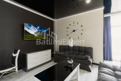 Квартира 52.5 м² - Еквтиме Такаишвили, Батуми, Грузия