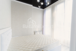Квартира 52.5 м² - Еквтиме Такаишвили, Батуми, Грузия