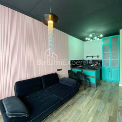 Квартира 2-комн 46.8 м² - Ангиса, Батуми
