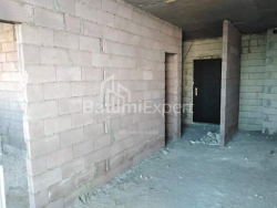 Квартира 3-комн 53.3 м² - Ангиса, Батуми