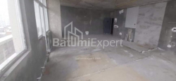 Квартира 4-комн 85.6 м² - Жиули Шартава, Батуми