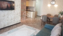 Квартира 2-комн 58.7 м² - Нико Пиросмани, Батуми