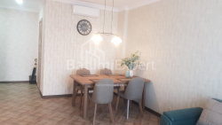 Квартира 2-комн 58.7 м² - Нико Пиросмани, Батуми
