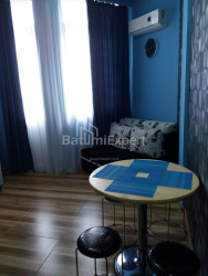 Квартира 1-комн 30 м² - Зураба Горгиладзе, Батуми