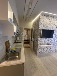Квартира 2-комн 50 м² - Ангиса, Батуми
