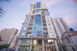 Квартира 2-комн 48.5 м² - Нико Пиросмани, Батуми