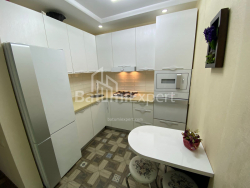 Квартира 74 м² - Зураба Горгиладзе, Батуми, Грузия