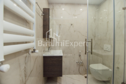 Квартира 62.2 м² - Зураба Горгиладзе, Батуми, Грузия