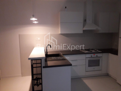 Квартира 4-комн 93 м² - Нико Пиросмани, Батуми