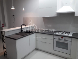 Квартира 4-комн 93 м² - Нико Пиросмани, Батуми