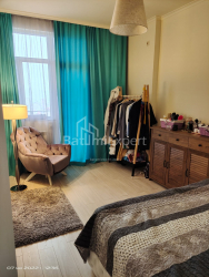Квартира 3-комн 80 м² - Ильи Чавчавадзе, Батуми