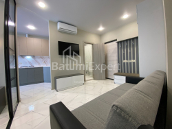 Квартира 2-комн 48 м² - Аллея Героев, Батуми