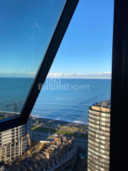 Квартира 2-комн 47 м² - Шерифа Химшиашвили, Батуми