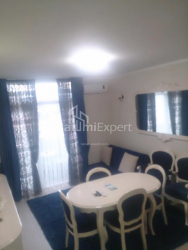 Квартира 3-комн 57 м² - Шерифа Химшиашвили, Батуми