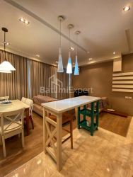 Квартира 2-комн 55 м² - Руставели, Батуми