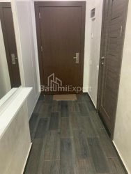 Квартира 1-комн 28 м² - Шерифа Химшиашвили, Батуми