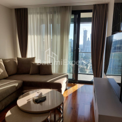 Квартира 3-комн 84 м² - Руставели, Батуми