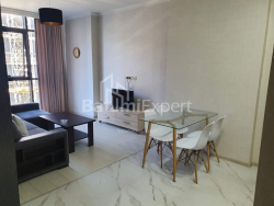 Квартира 2-комн 42 м² - Ангиса, Батуми