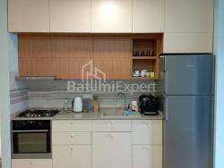 Квартира 4-комн 84 м² - Нико Пиросмани, Батуми