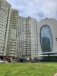 Квартира 2-комн 59 м² - Зураба Горгиладзе, Батуми