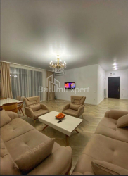 Квартира 4-комн 160 м² - Николоза Бараташвили, Батуми