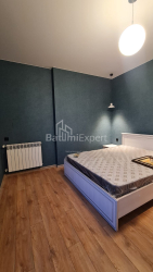 Квартира 3-комн 71 м² - Еквтиме Такаишвили, Батуми