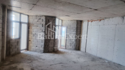 Квартира 2-комн 49.2 м² - Шерифа Химшиашвили, Батуми