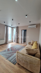 Квартира 3-комн 71 м² - Еквтиме Такаишвили, Батуми