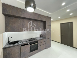 Квартира 2-комн 53.2 м² - Нико Пиросмани, Батуми
