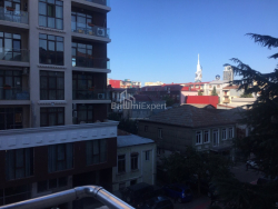 Квартира 3-комн 81 м² - Царя Парнаваза, Батуми
