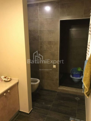 Квартира 130.9 м² - Селима Химшиашвили, Батуми, Грузия