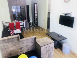 Квартира 2-комн 45 м² - Нико Пиросмани, Батуми