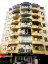 Квартира 2-комн 32 м² - Александра Пушкина, Батуми