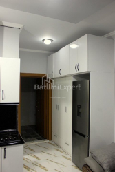 Квартира 2-комн 29 м² - Еквтиме Такаишвили, Батуми