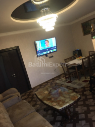 Квартира 3-комн 83 м² - Петра Багратиони, Батуми