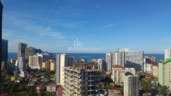 Квартира 4-комн 98 м² - Петра Багратиони, Батуми