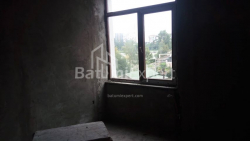 Квартира 3-комн 72 м² - Еквтиме Такаишвили, Батуми