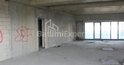Квартира 2-комн 172.7 м² - Леха и Марии Качинских, Батуми