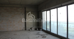 Квартира 75.75 м² - Леха и Марии Качинских, Батуми, Грузия