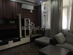 Квартира 4-комн 160 м² - Зураба Горгиладзе, Батуми