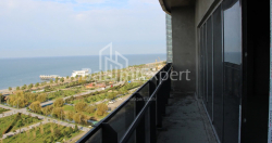 Квартира 75.75 м² - Леха и Марии Качинских, Батуми, Грузия