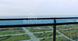 Квартира 75.75 м² - Леха и Марии Качинских, Батуми, Грузия